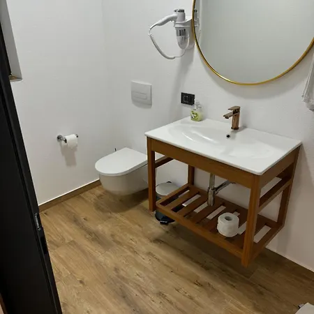 Funtana Rooms Without Kitchen With Pool And Parking * Funtana